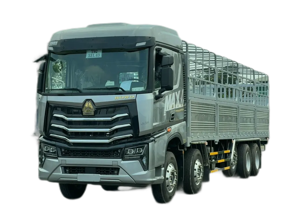 Xe tải HOWO Max màu bạc — trang trí header Bình An Auto Parts